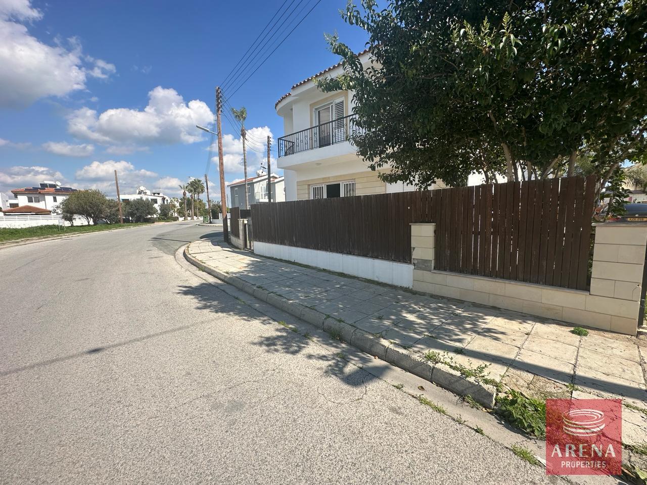 4-HOUSE-FOR0RENT-IN-DEKELIA-7903-1