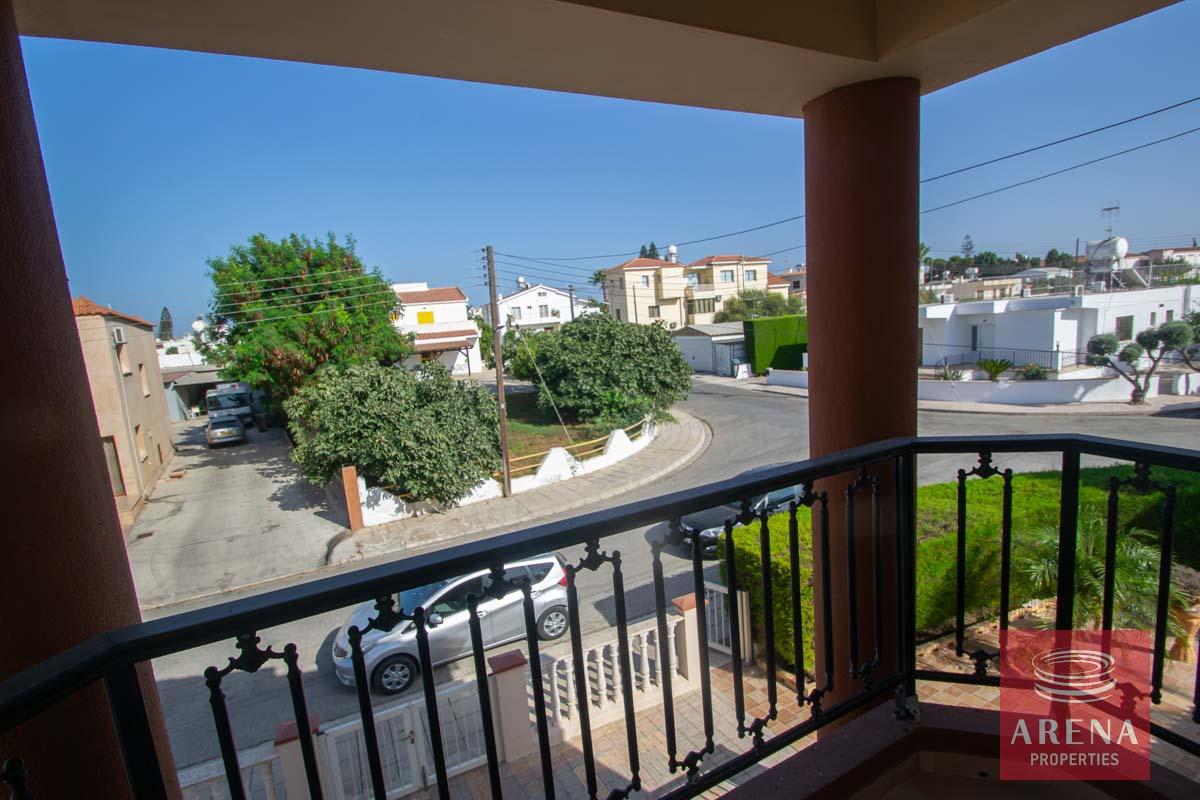 4-House-in-Paralimni-5409_0-1