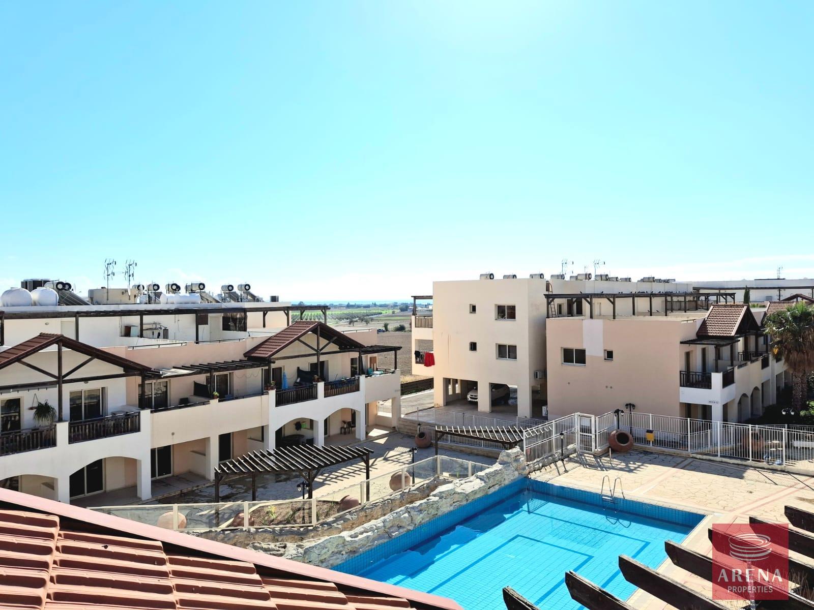 4-PENTHOUSE-IN-TERSEFANOU-8840