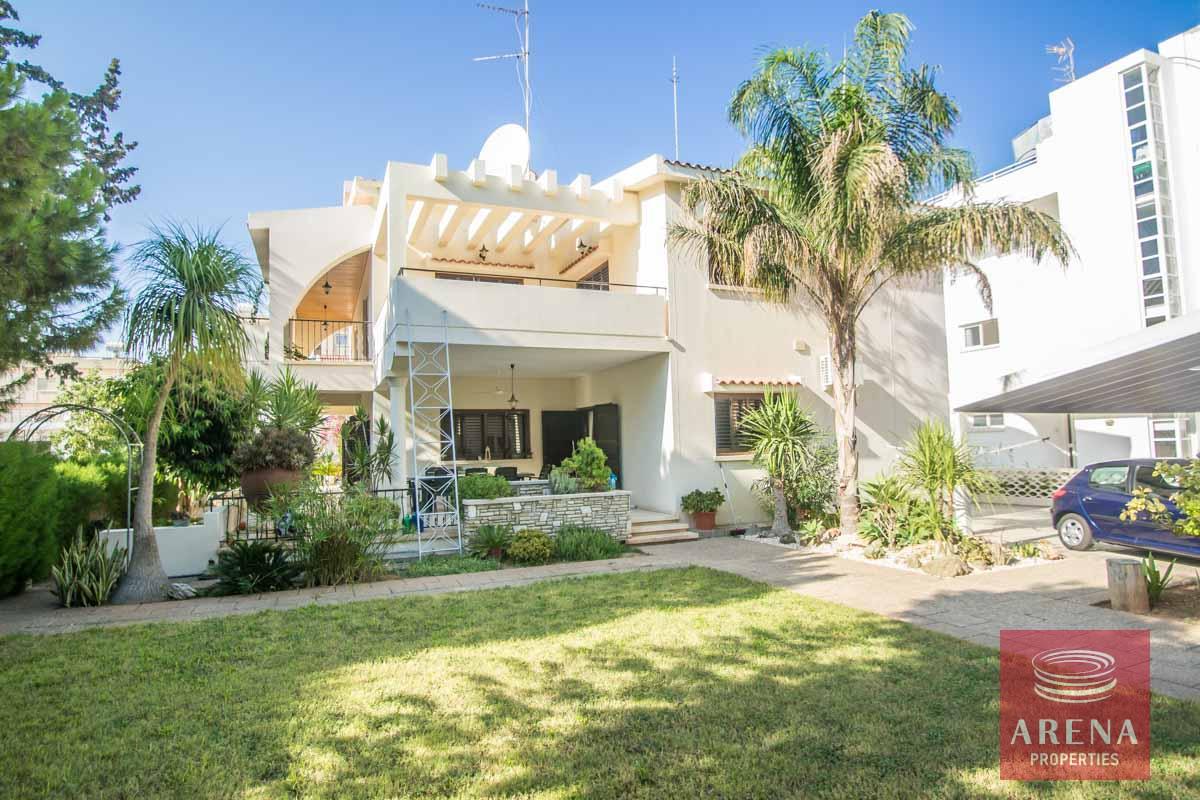 4-VILLA-IN-FANEROMENY-3803