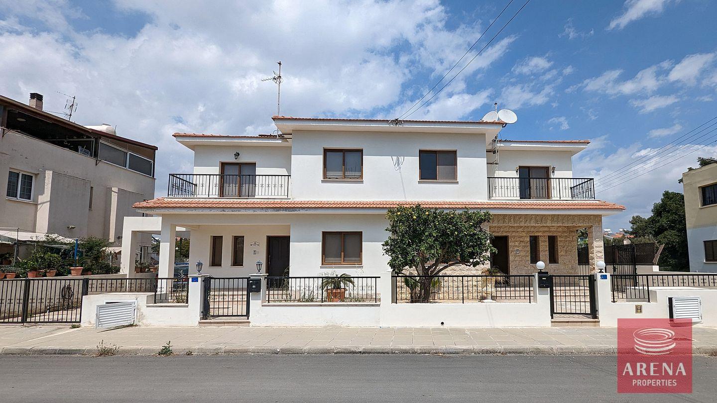 4-VILLA-IN-PYLA-6947