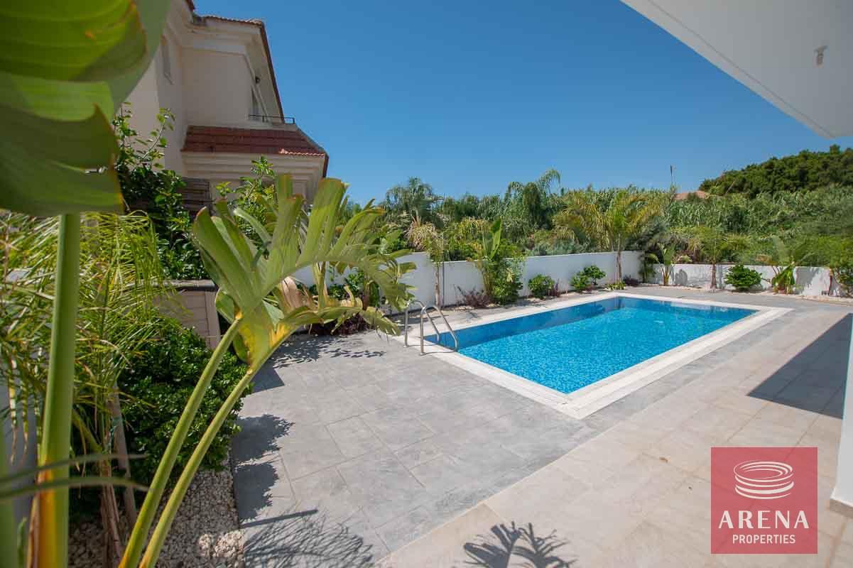 4-Villa-in-Kapparis-5698