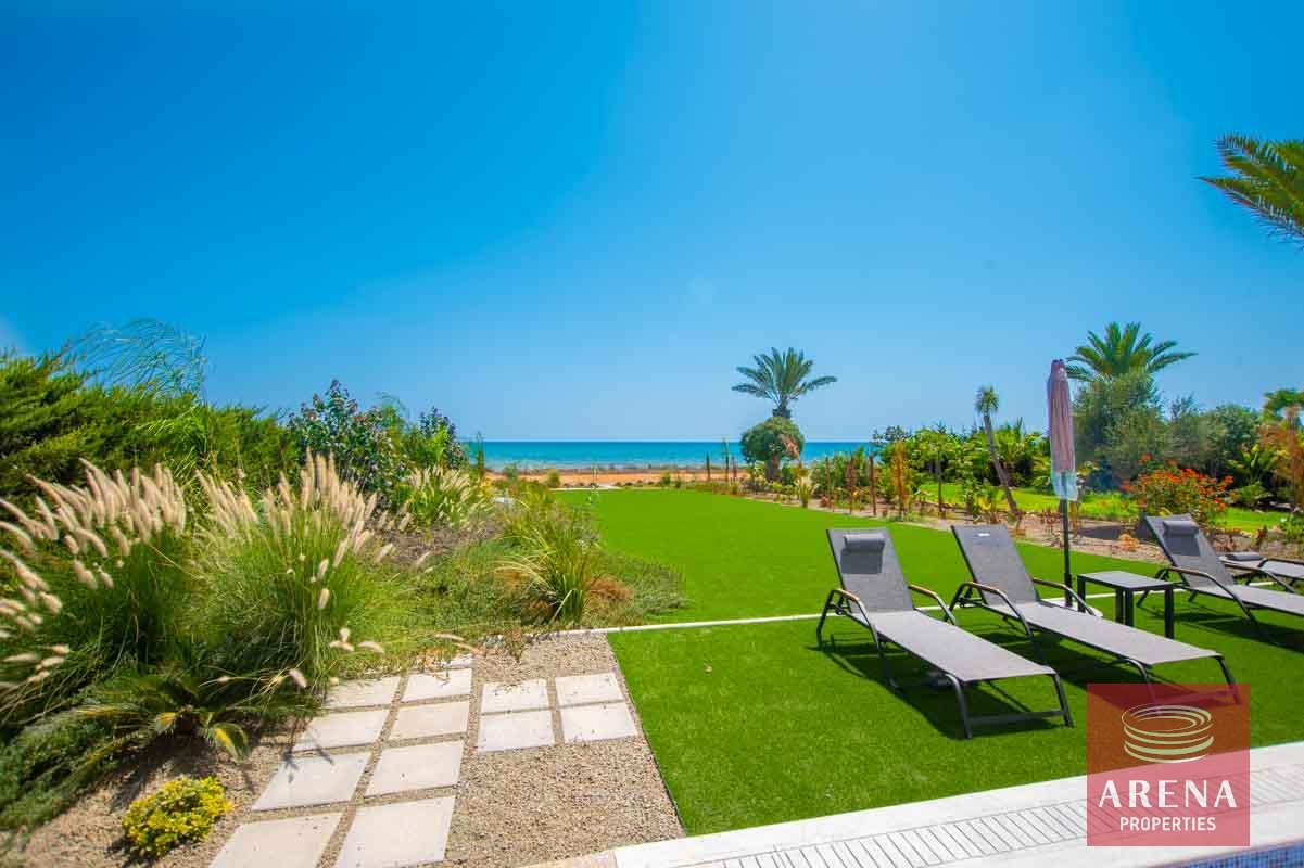 4-seafront-villa-ayia-thekla-5842-1