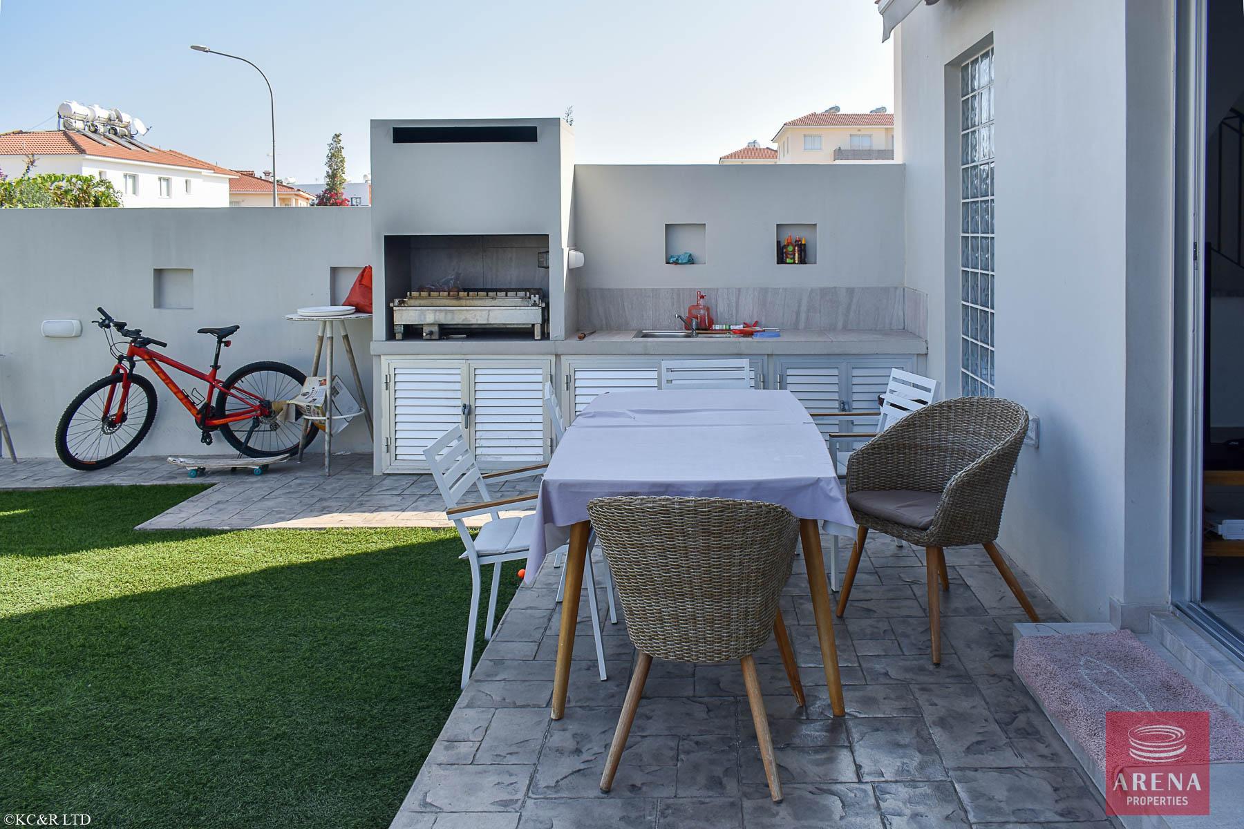 4-townhouse-in-kapparis-5111-2