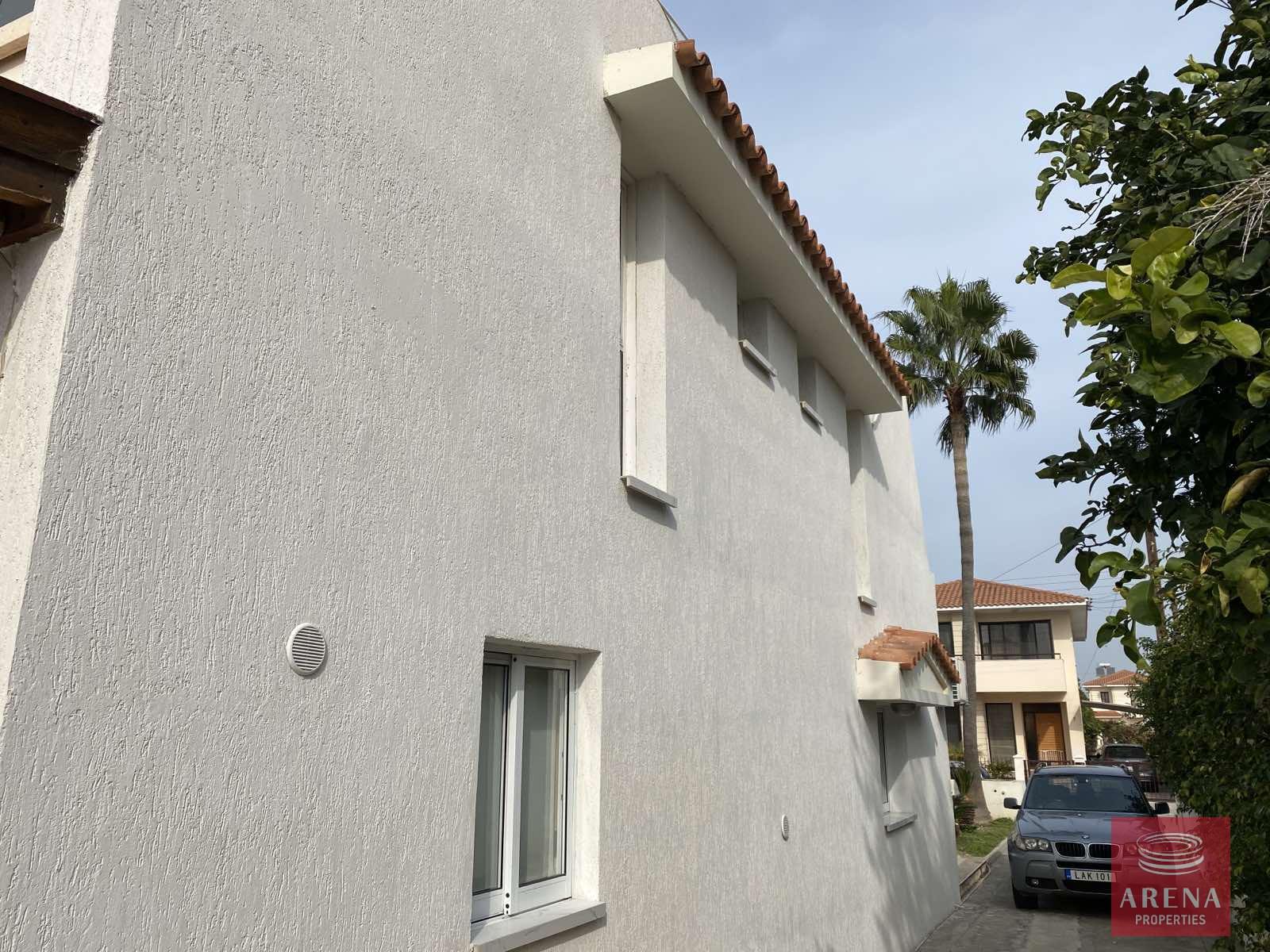 4-townhouse-livadia-5505