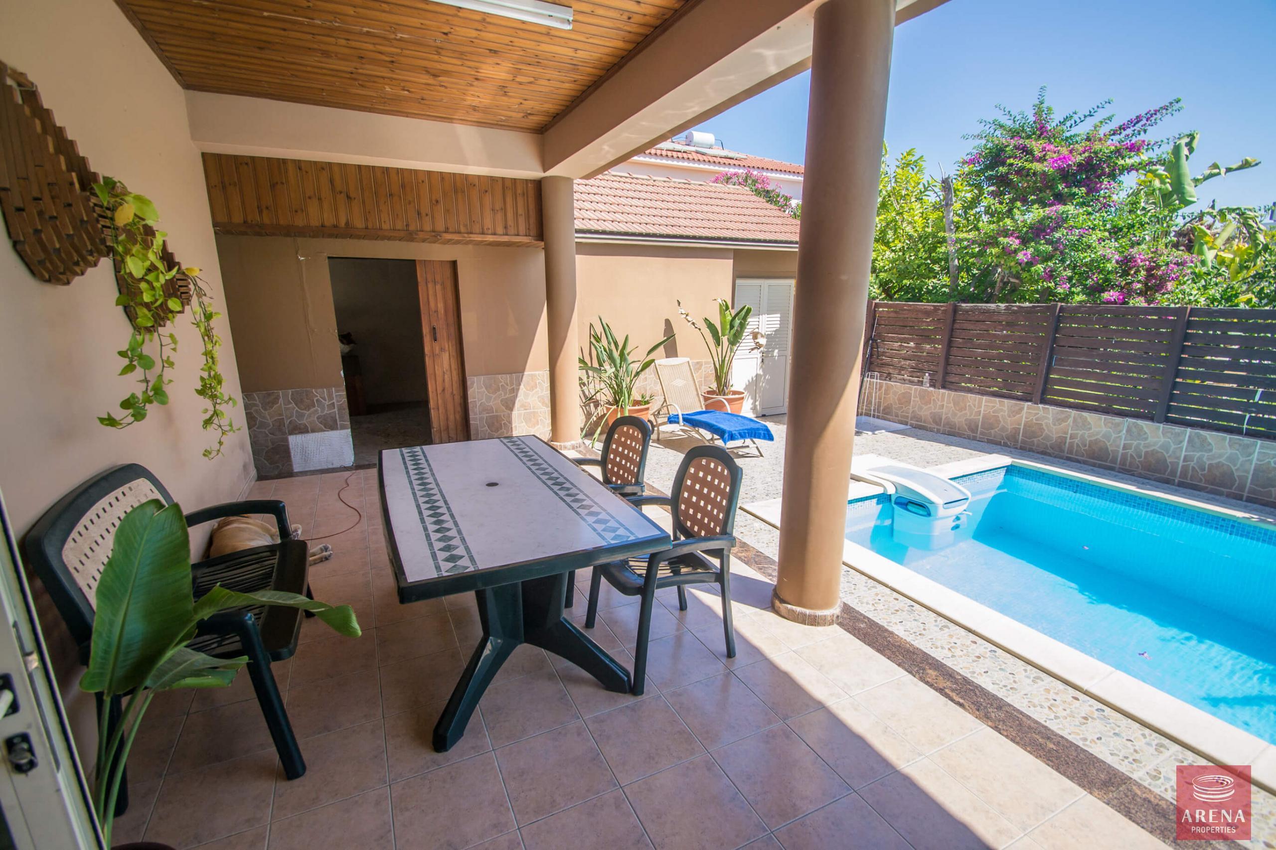 4-villa-in-aradippou-3728-scaled-4