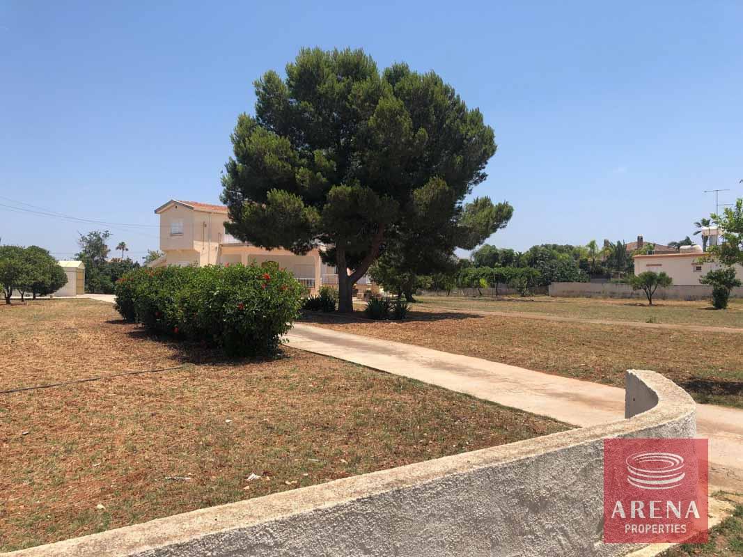 4-villa-in-paralimni-5163
