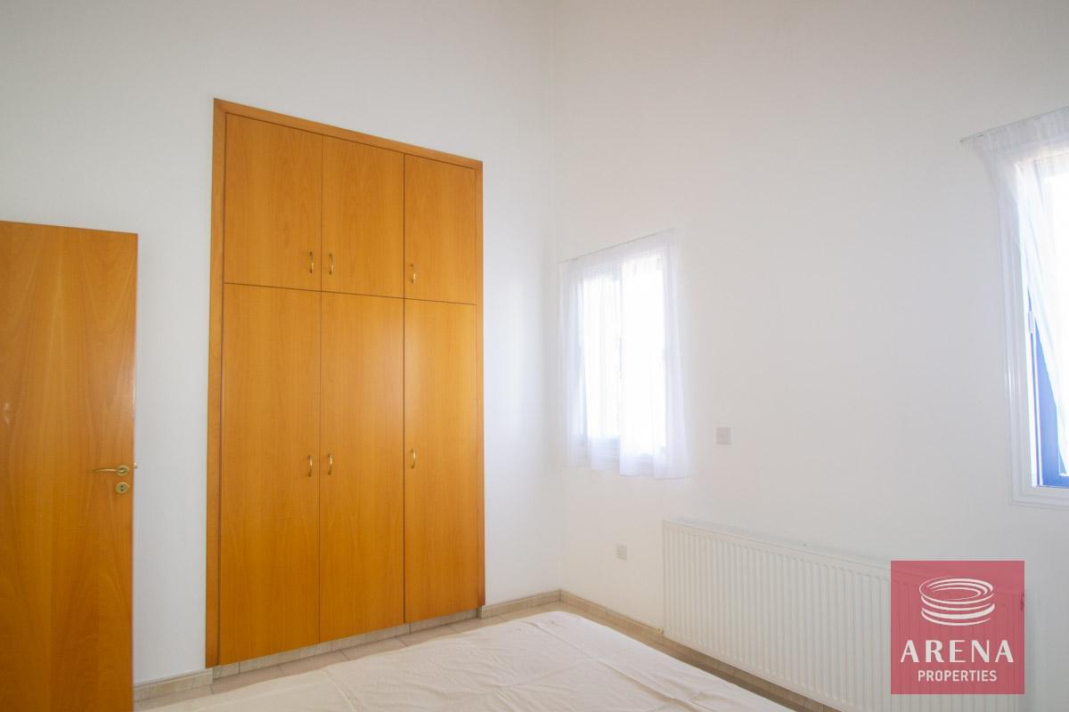 40-4-bed-villa-in-Protaras-5955-2