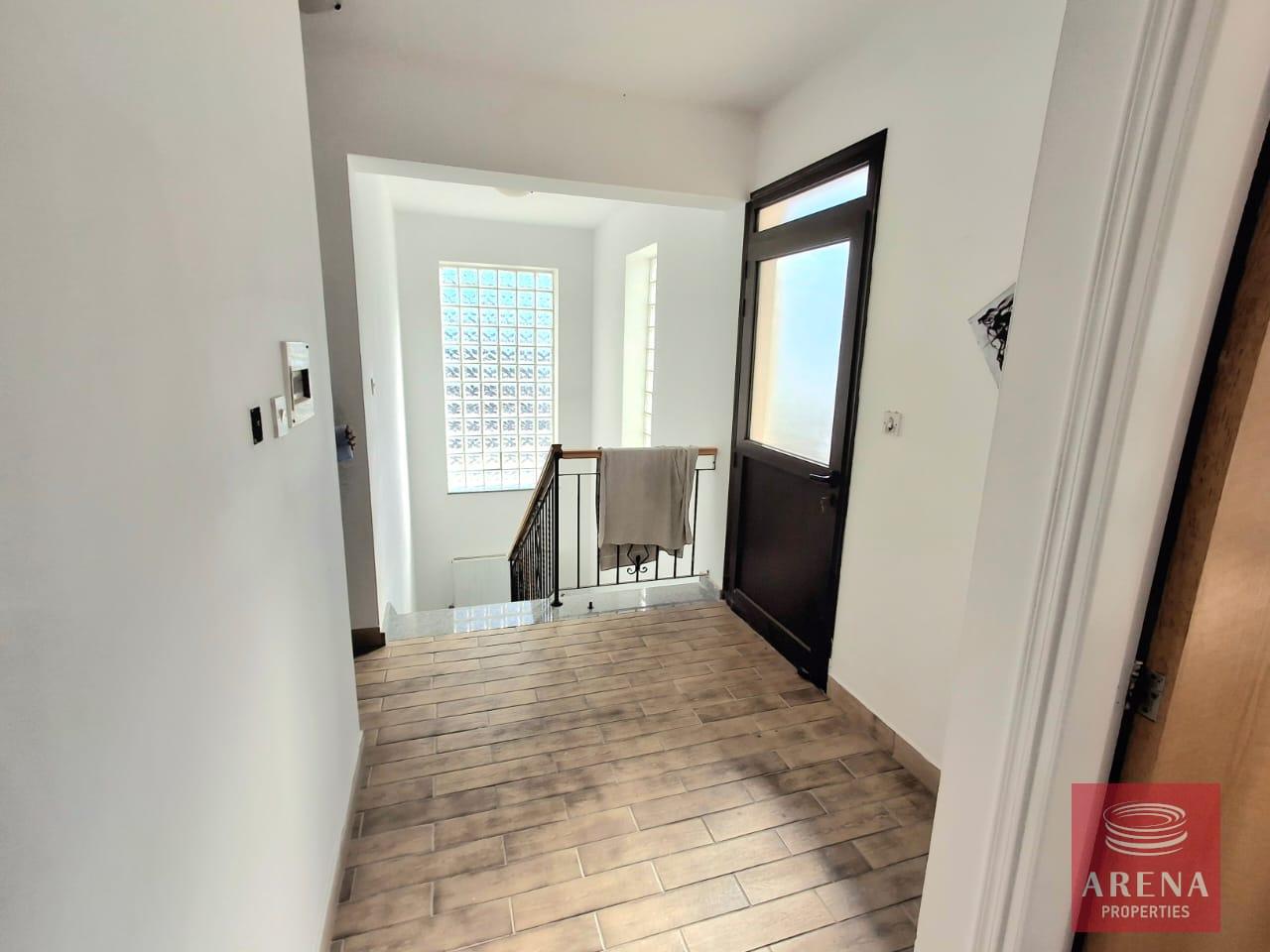 40-7-BED-VILLA-KALAVASSOS-9083