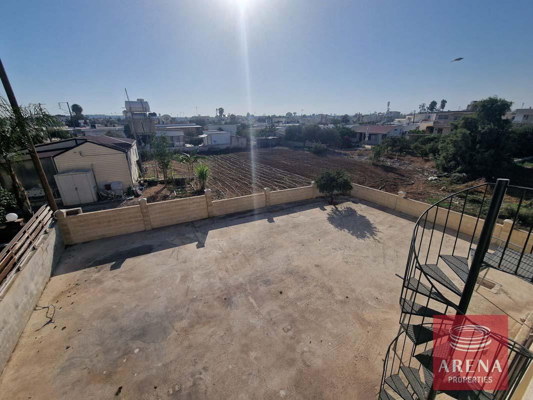 40-house-in-paralimni-8403