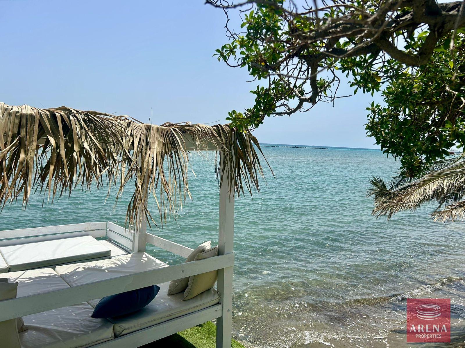 4d59a5a4-4b9f-429f-a08e-89dce05edc82-1