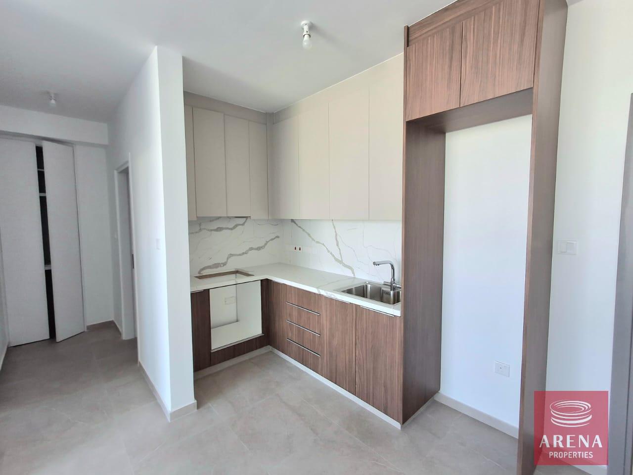 5-1-BED-APT-KRASA-9184