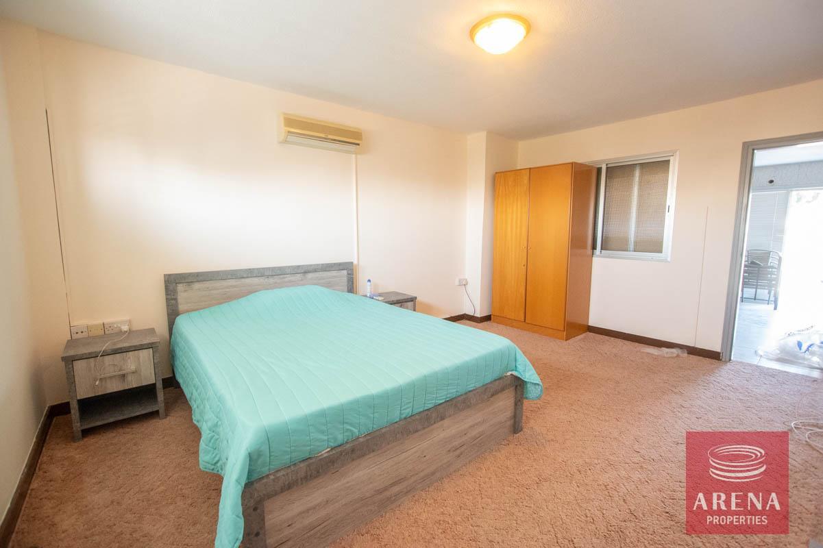 5-1-bed-townhouse-paralimni-5782-2