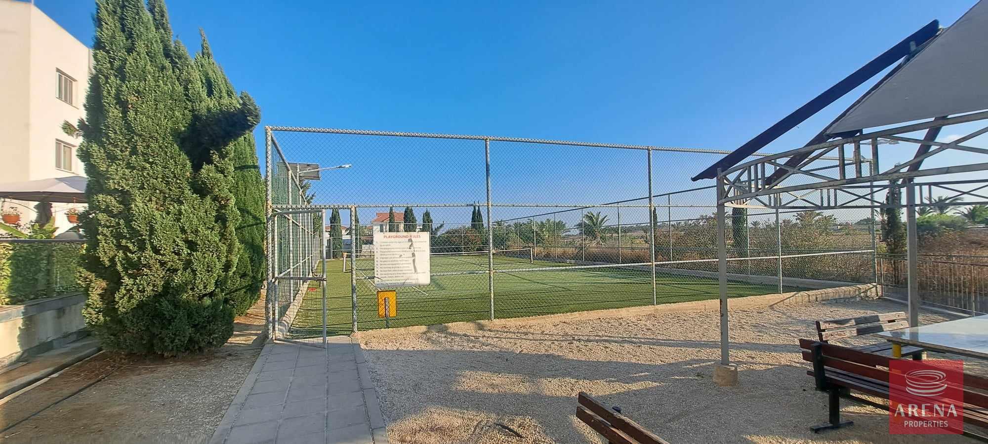 5-2-BED-APT-FOR-RENT-IN-PYLA-8568