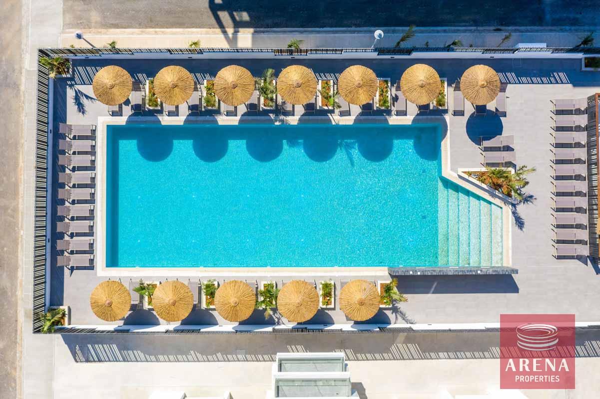 5-2-BED-APT-PARALIMNI-8770