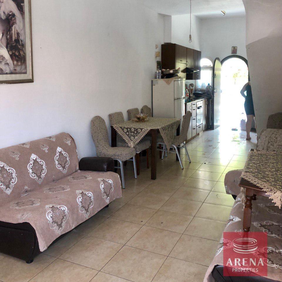 5-2-BED-TH-IN-DEKELIA-8457