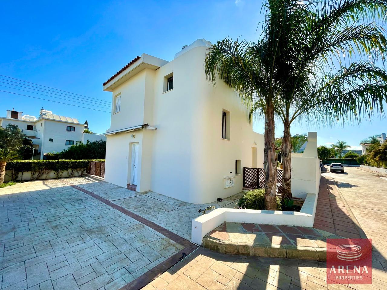 5-2-BED-VILLA-PROTARAS-8702