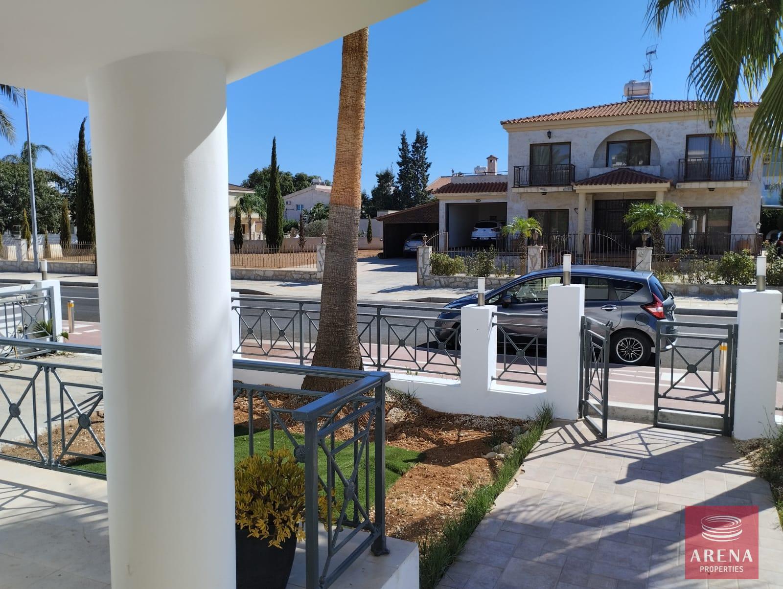 5-3-BED-HOUSE-IN-KOKKINES-7414