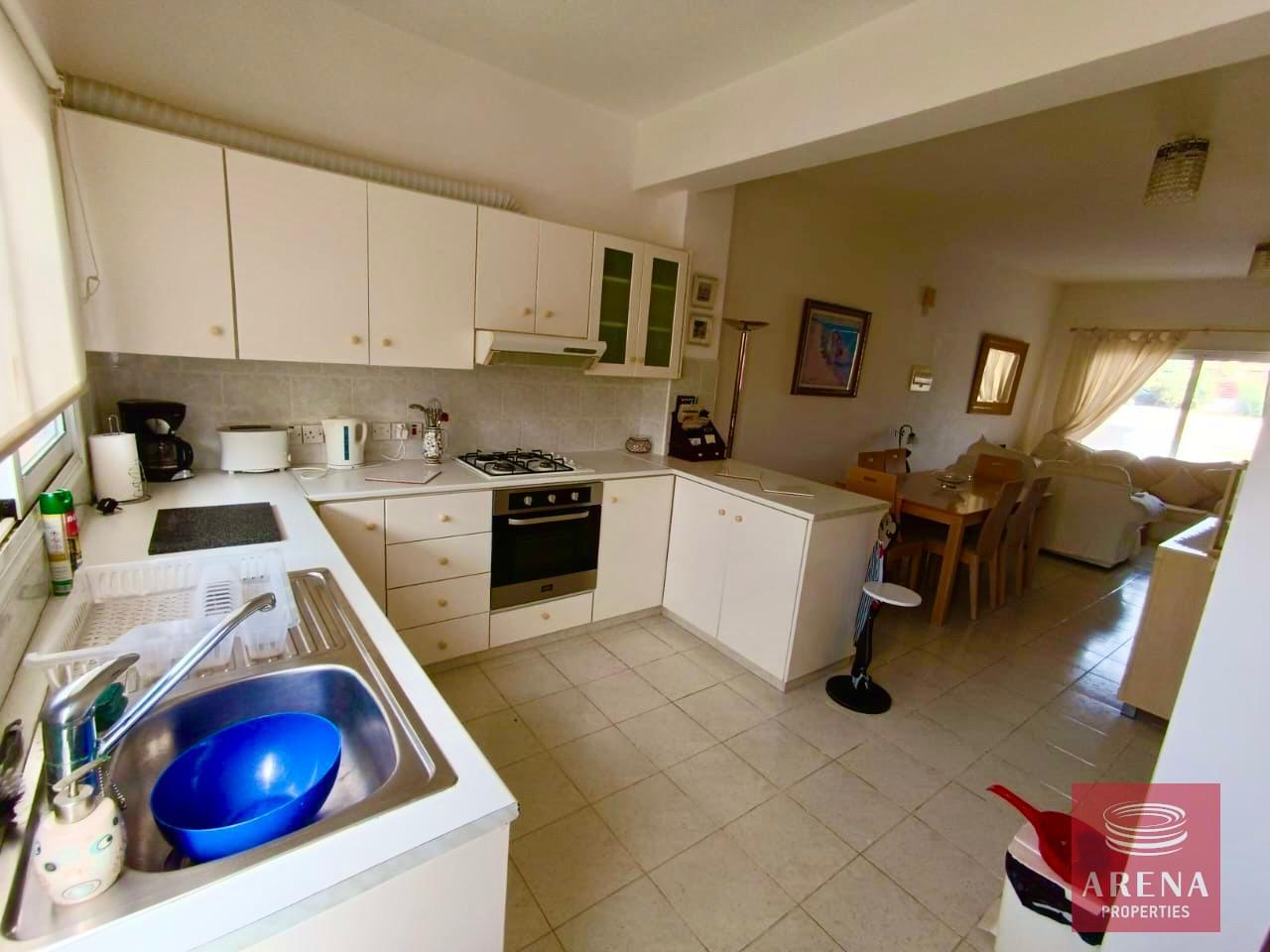 5-3-BED-TH-FOR-SALE-IN-PYLA-8012-1