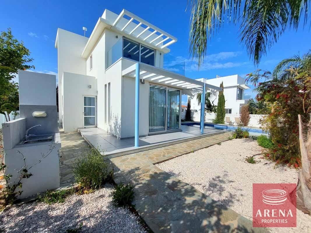 5-3-BED-VILLA-IN-PROTARAS-7271-1