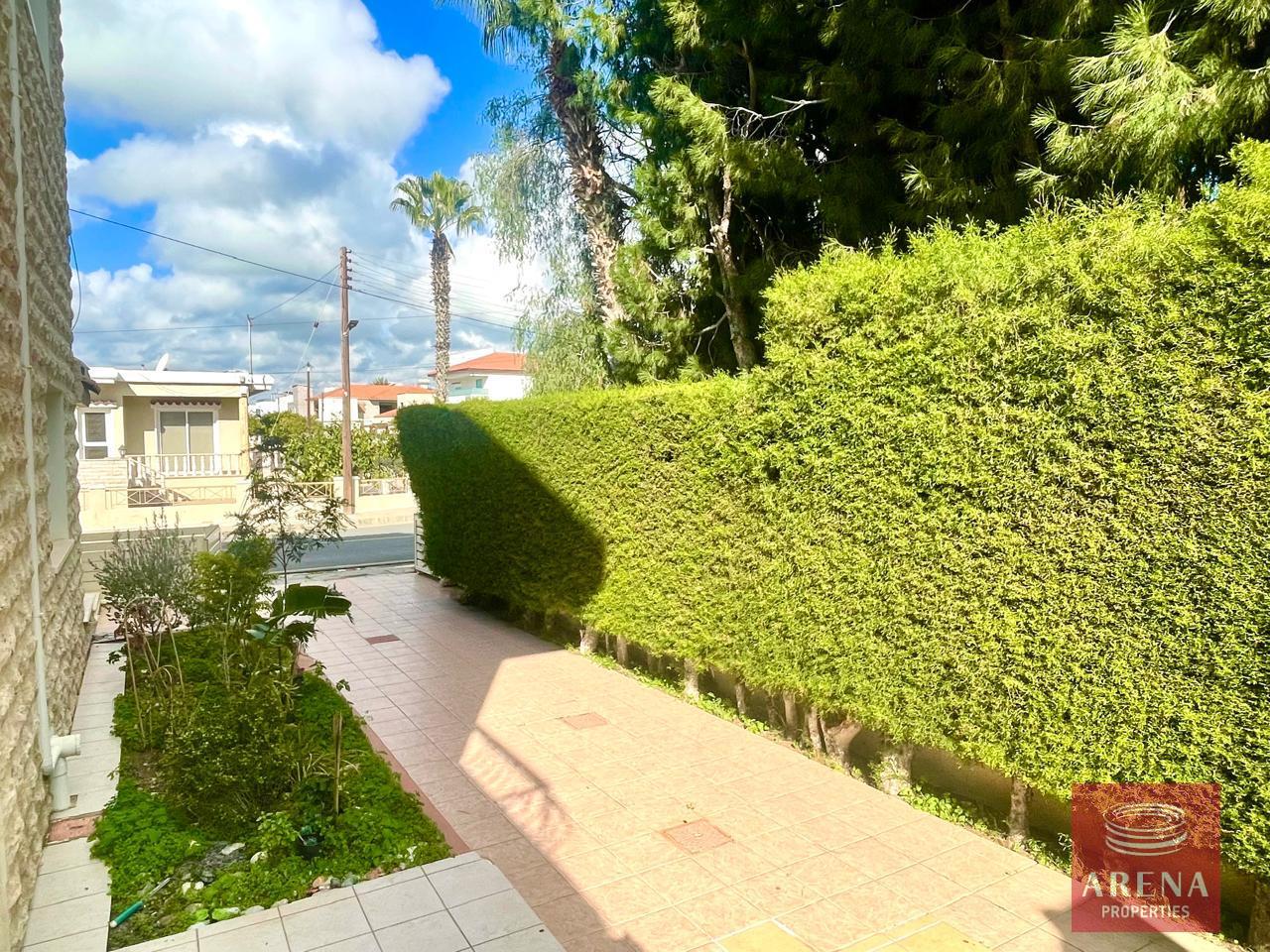 5-3-BED-VILLA-PERVOLIA-9097