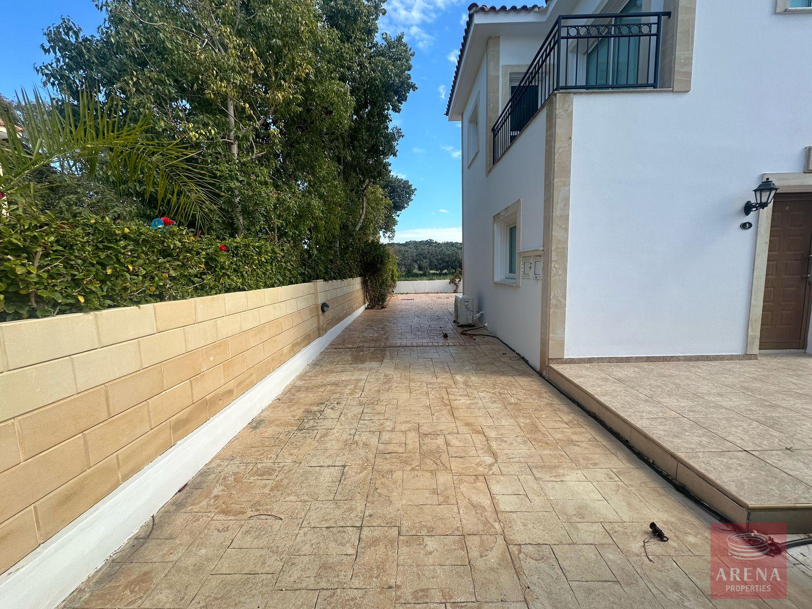 5-3-BED-VILLA-PROTARAS-9371