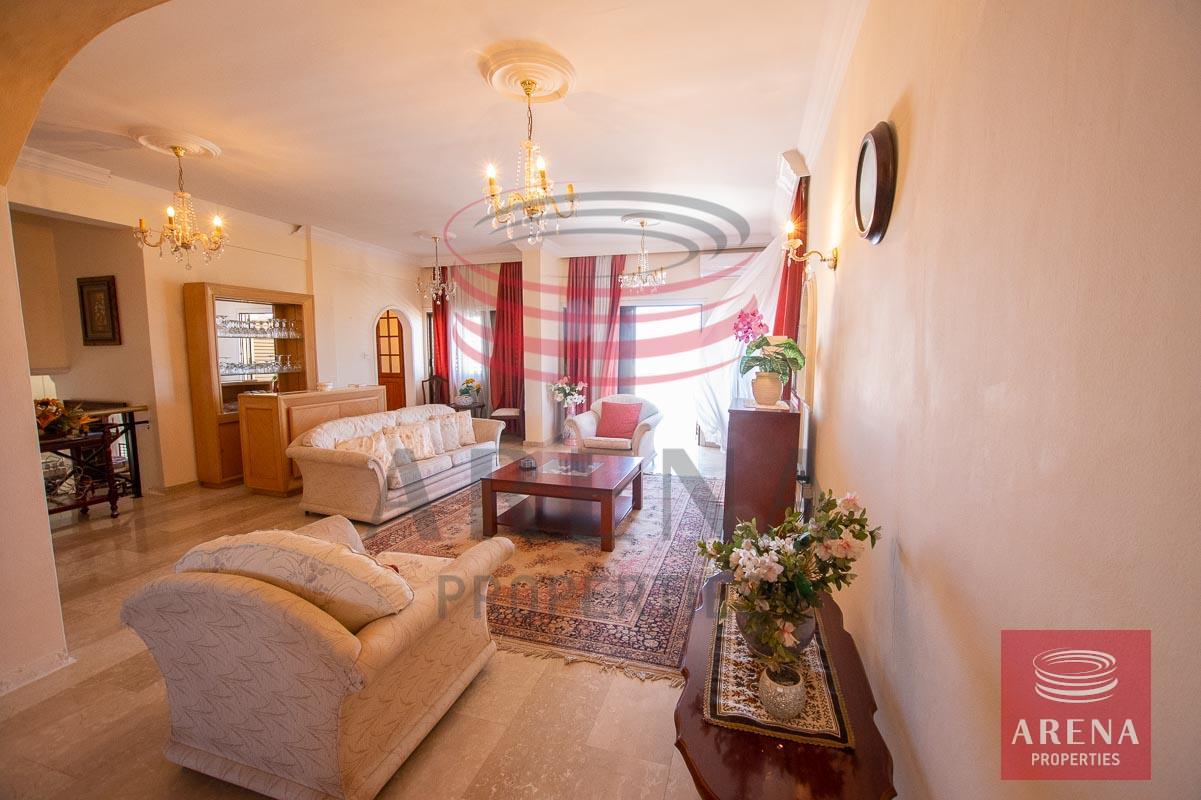 5-3-bed-apt-for-rent-in-paralimni-5671