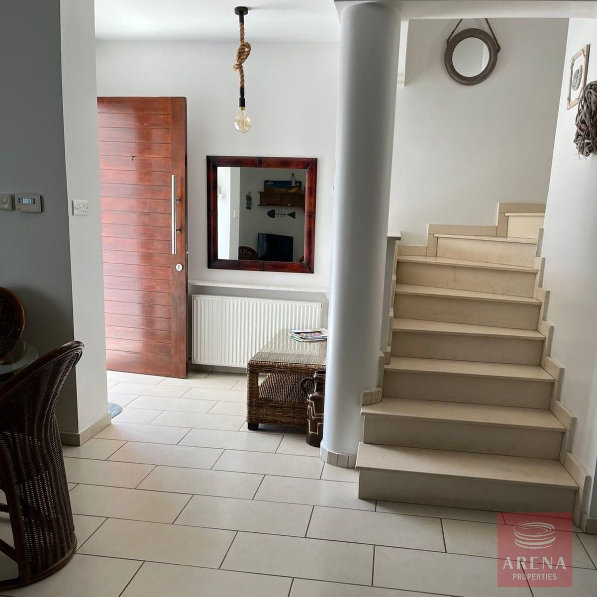 5-4-BED-VILLA-FOR-RENT-7477-1