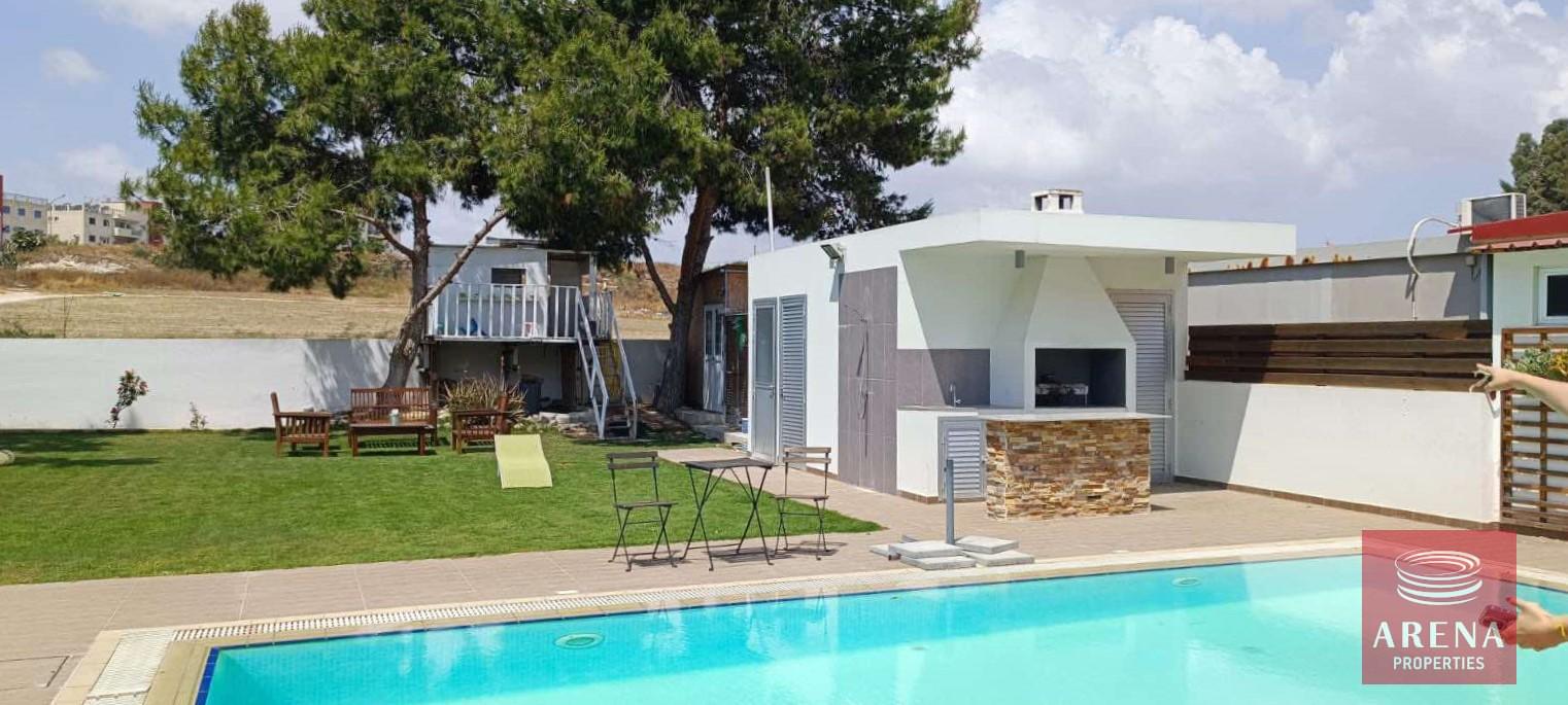 5-4-BED-VILLA-FOR-RENT-9204