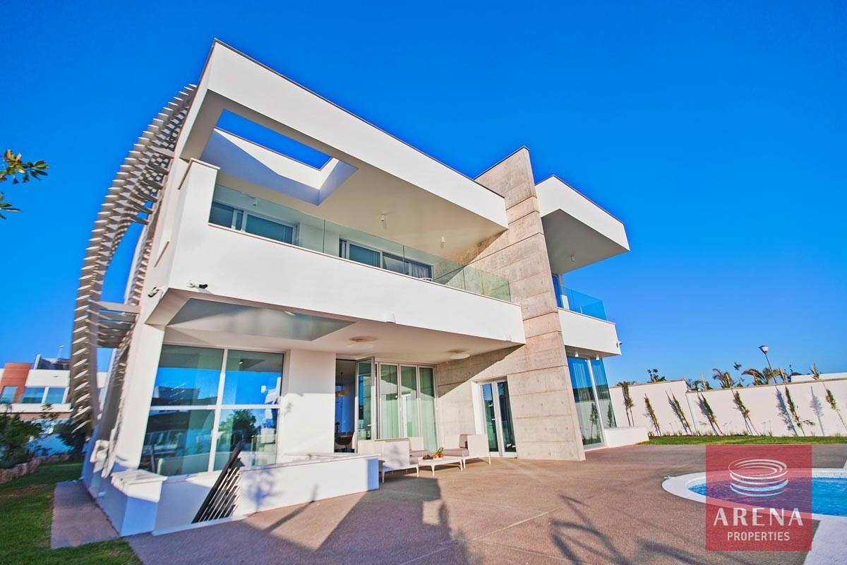 5-4-BED-VILLA-FOR-SALE-IN-AYIA-NAPA-7051-2