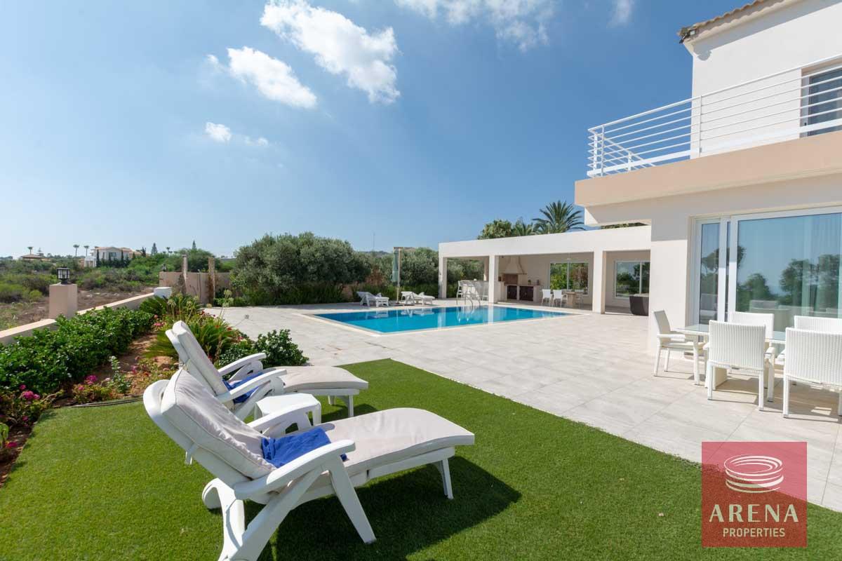 5-4-Bed-villa-in-Protaras-6036-1