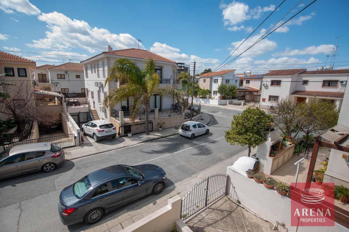 5-4-bed-villa-in-Aradippou-6040-1