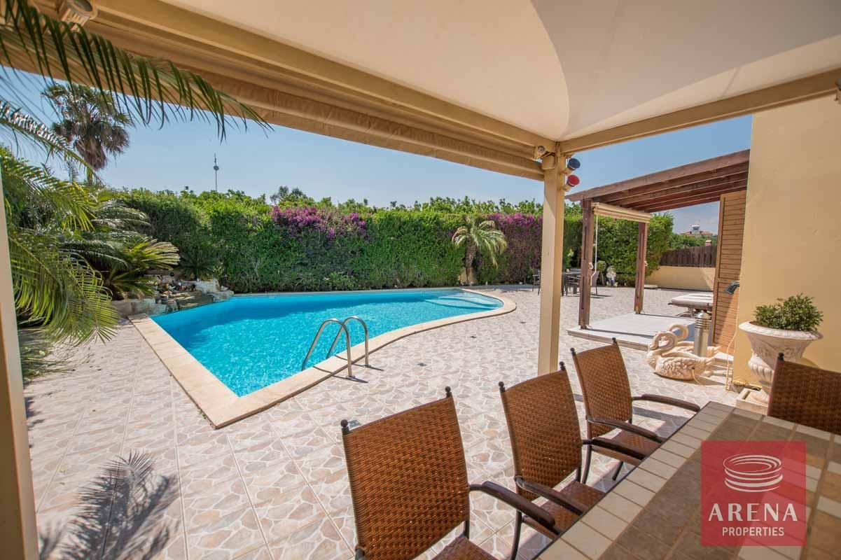 5-4-bed-villa-in-ayia-thekla_1