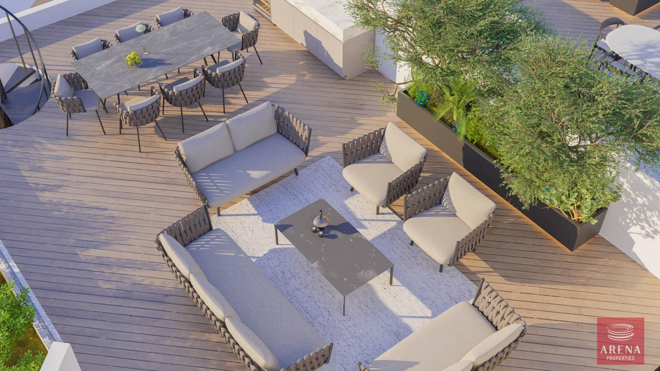 5-APTS-IN-LIVADIA-8611-3