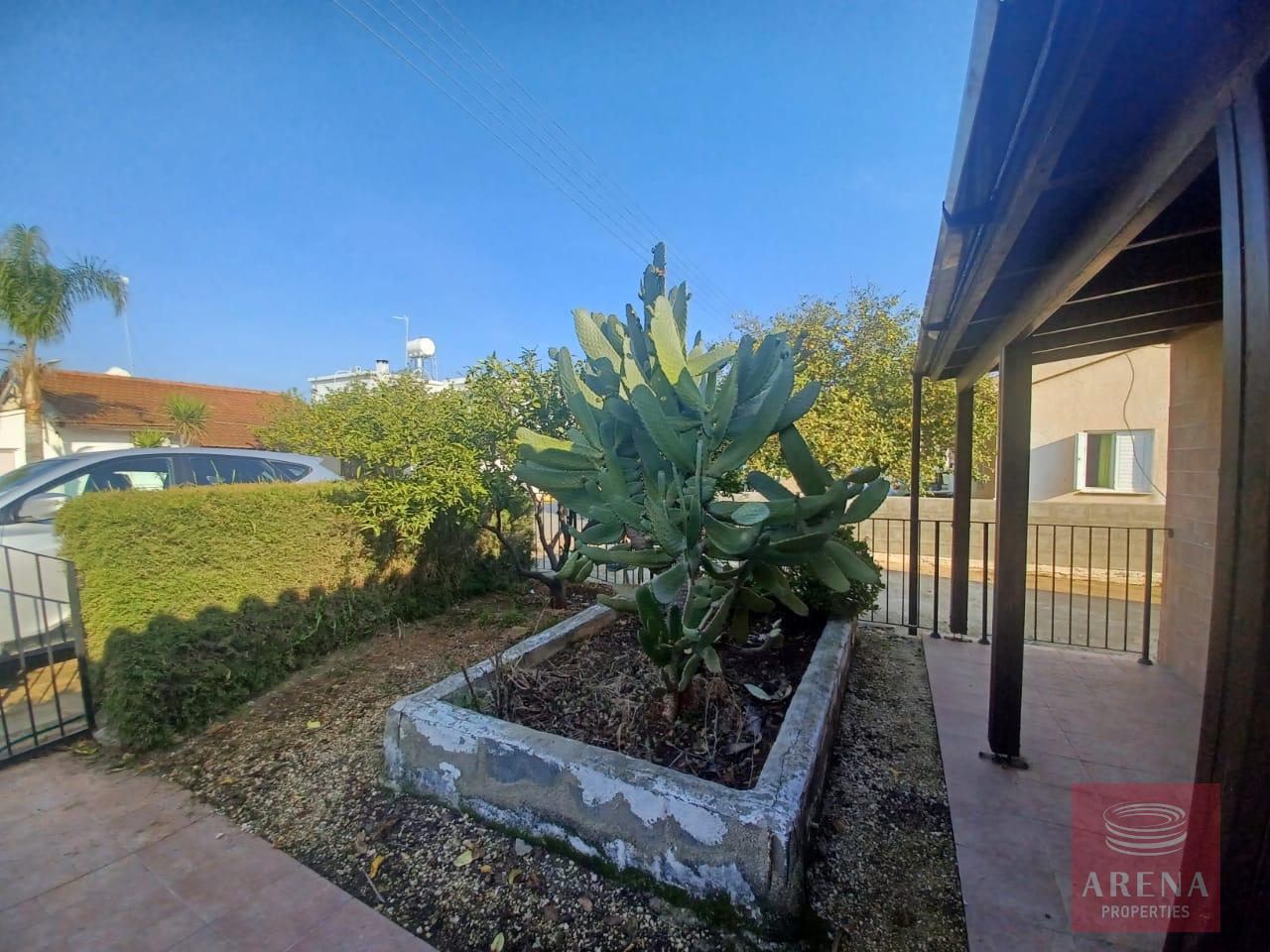 5-BUNGALOW-FOR-RENT-AVGOROU-9149-1