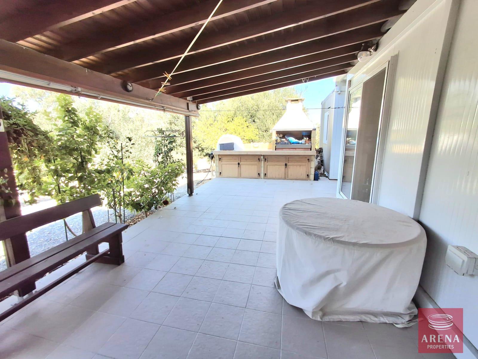 5-BUNGALOW-IN-ALETHRIKO-8835