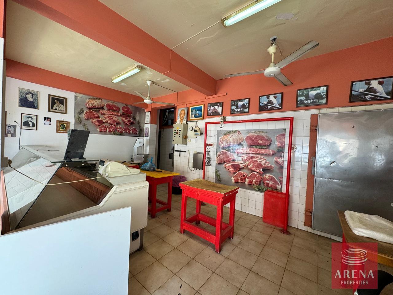 5-Builing-in-paralimni-8888