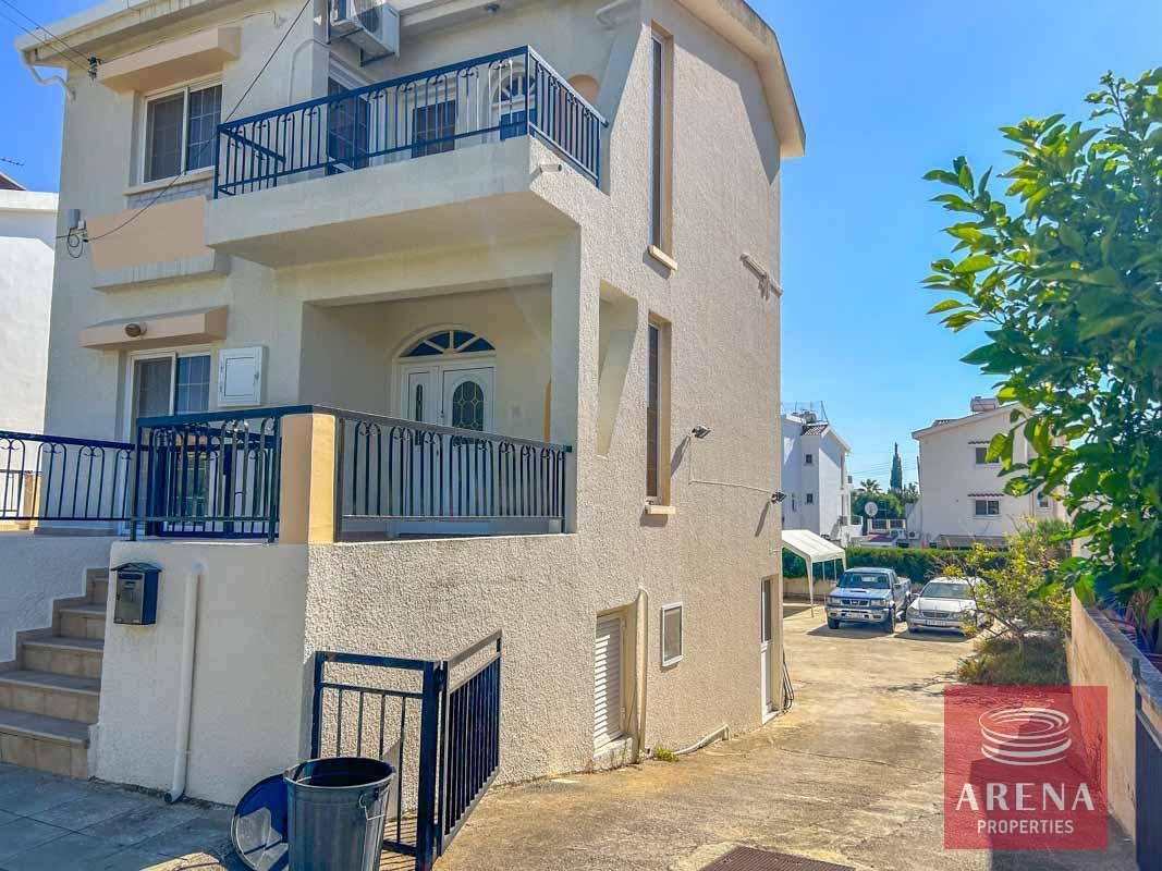 5-HOUSE-IN-DEKELIA-7466