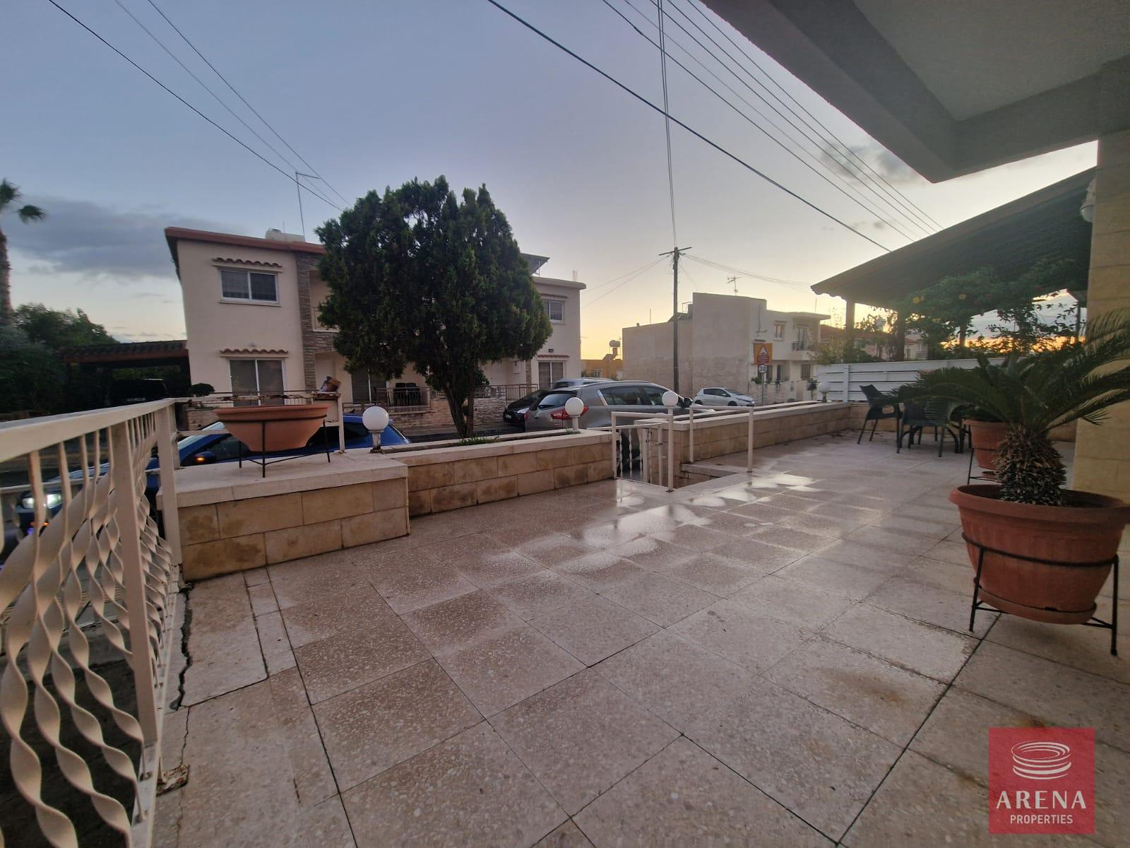 5-HOUSE-IN-VERGINA-AREA-8837