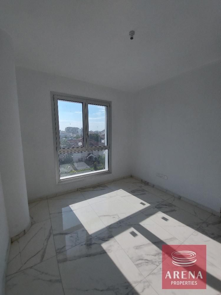5-NEW-apt-Larnaca-4810-1