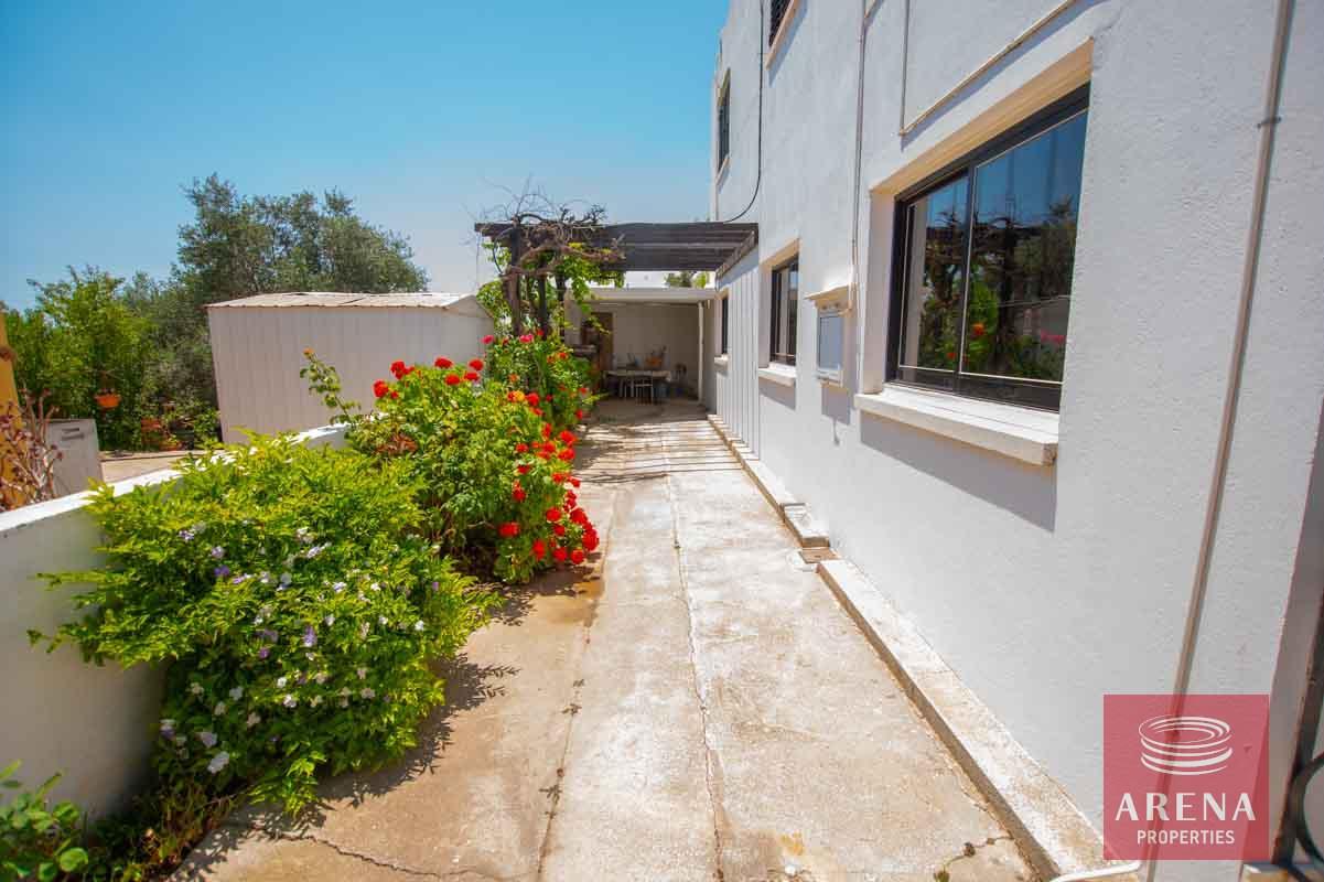 5-Semi-detached-house-in-Derynia-5697