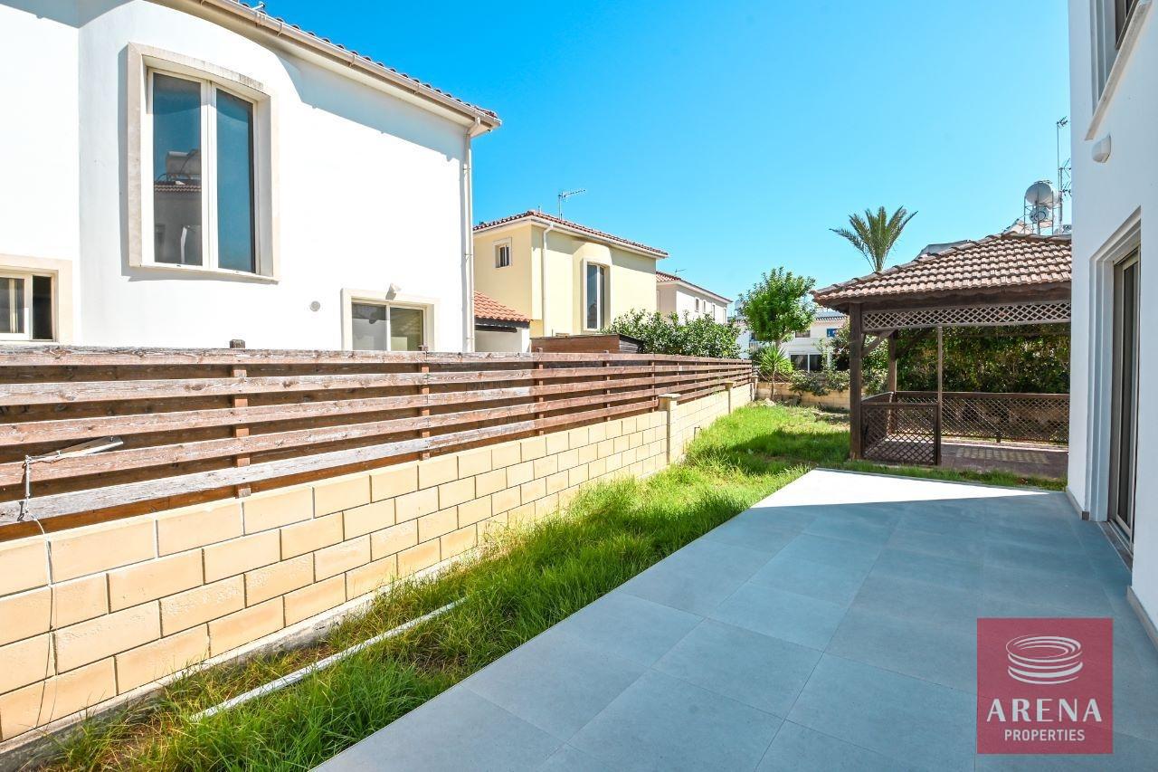 5-VILLA-IN-PERVOLIA-7260-1