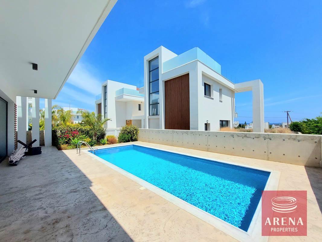 5-VILLA-IN-PROARAS-7279-1