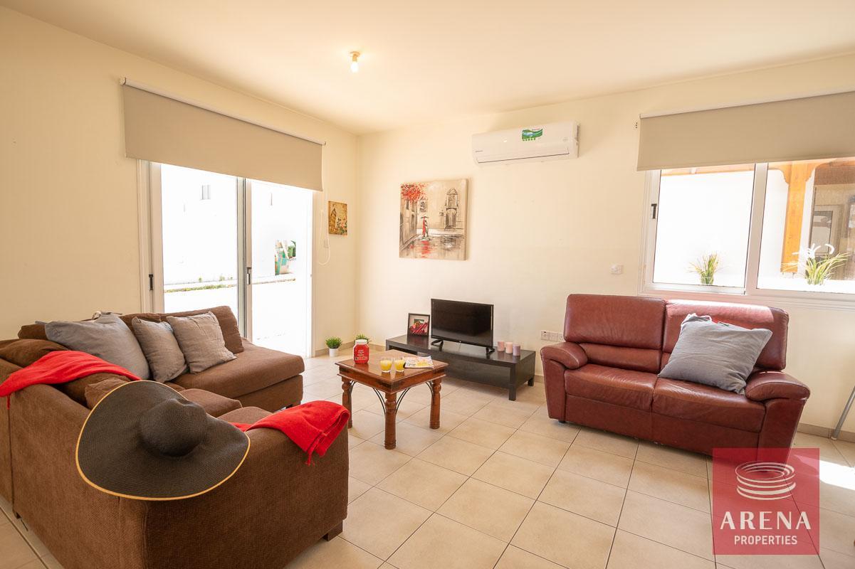 5-Villa-for-rent-in-pernera-5850-1