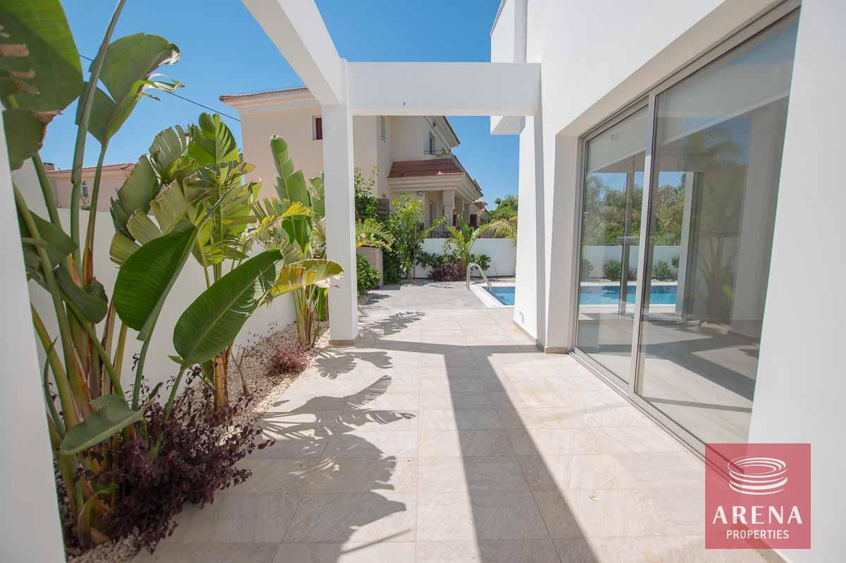 5-Villa-in-Kapparis-5698
