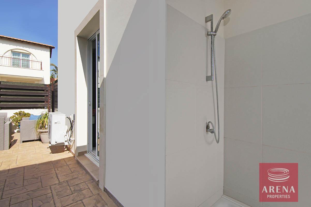 5-Villa-resale-pernera-6275-1