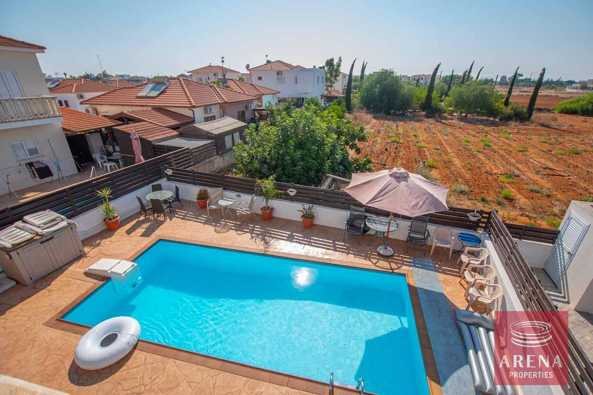 5-house-for-rent-in-frenaros