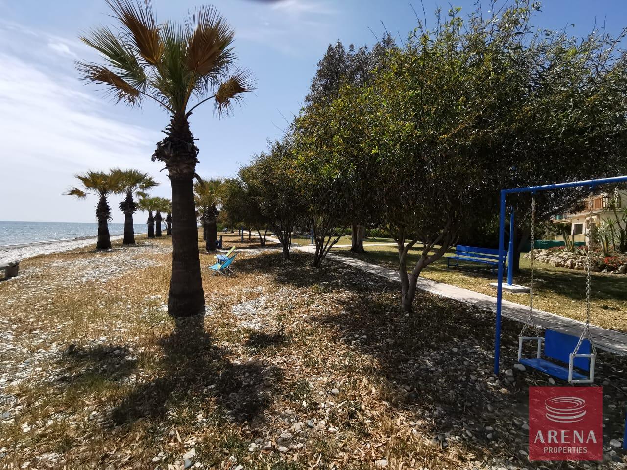 5-townhouse-in-meneou-5739-2