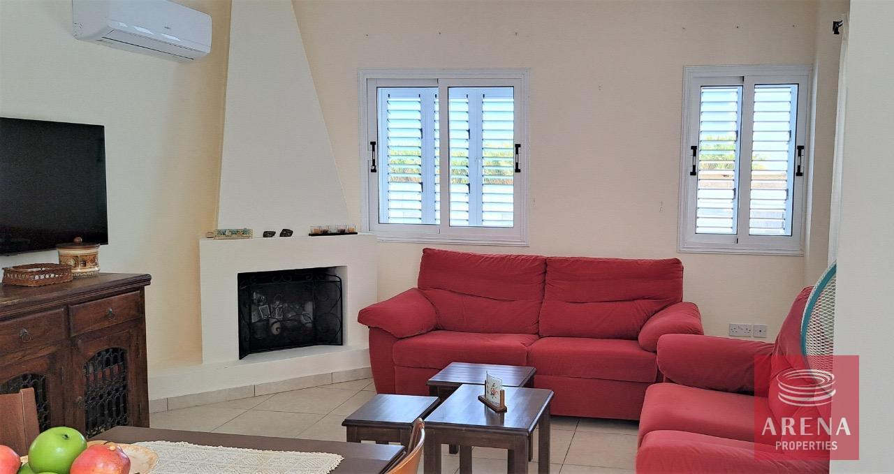 6-1-2-2-bed-villa-in-ayia-triada-8944