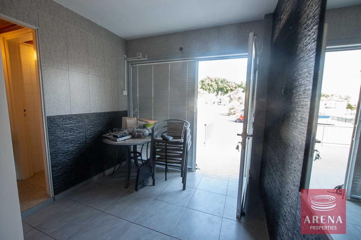 6-1-bed-townhouse-paralimni-5782-2